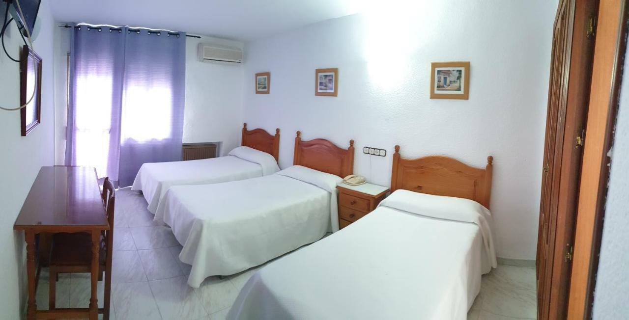 Hotel La Lancha กอร์โดบา ภายนอก รูปภาพ